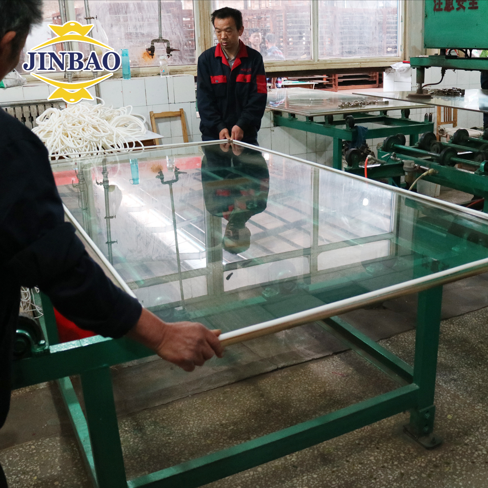 Why cast acrylic sheets are stronger than extruded ones?