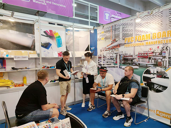 China-Import-and-Export-Fair-jinbao-acrylic-pvc-2