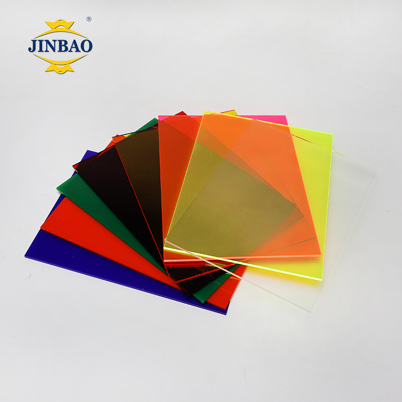 Clear vs Colored Acrylic Sheets: How to Choose the Best Option for Your Business?