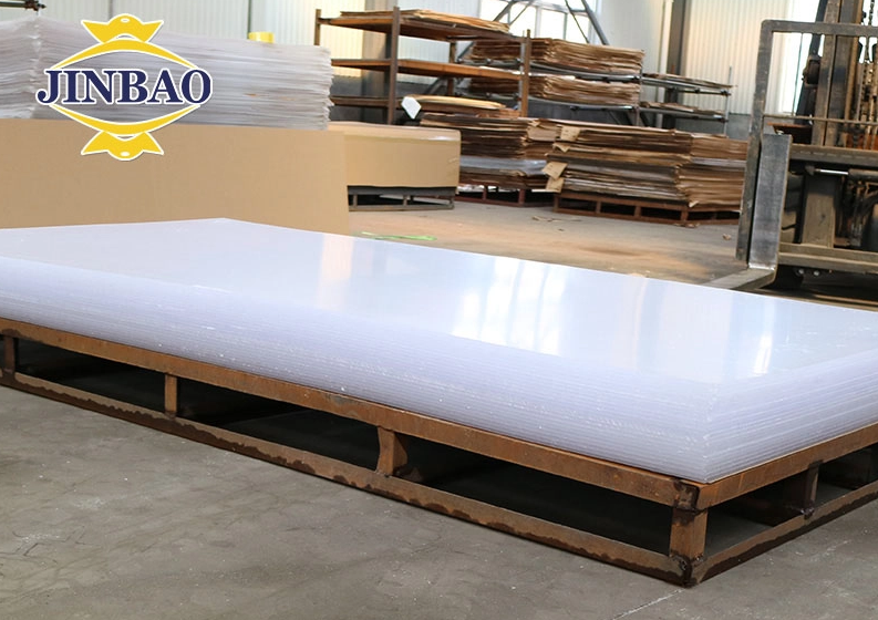 How Do You Achieve Flame-Polished Edges on Acrylic Sheets?