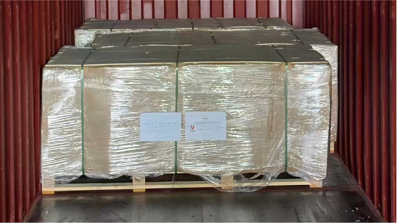 Supplying Cast Acrylic Sheets to Peru, Brazil & Libya